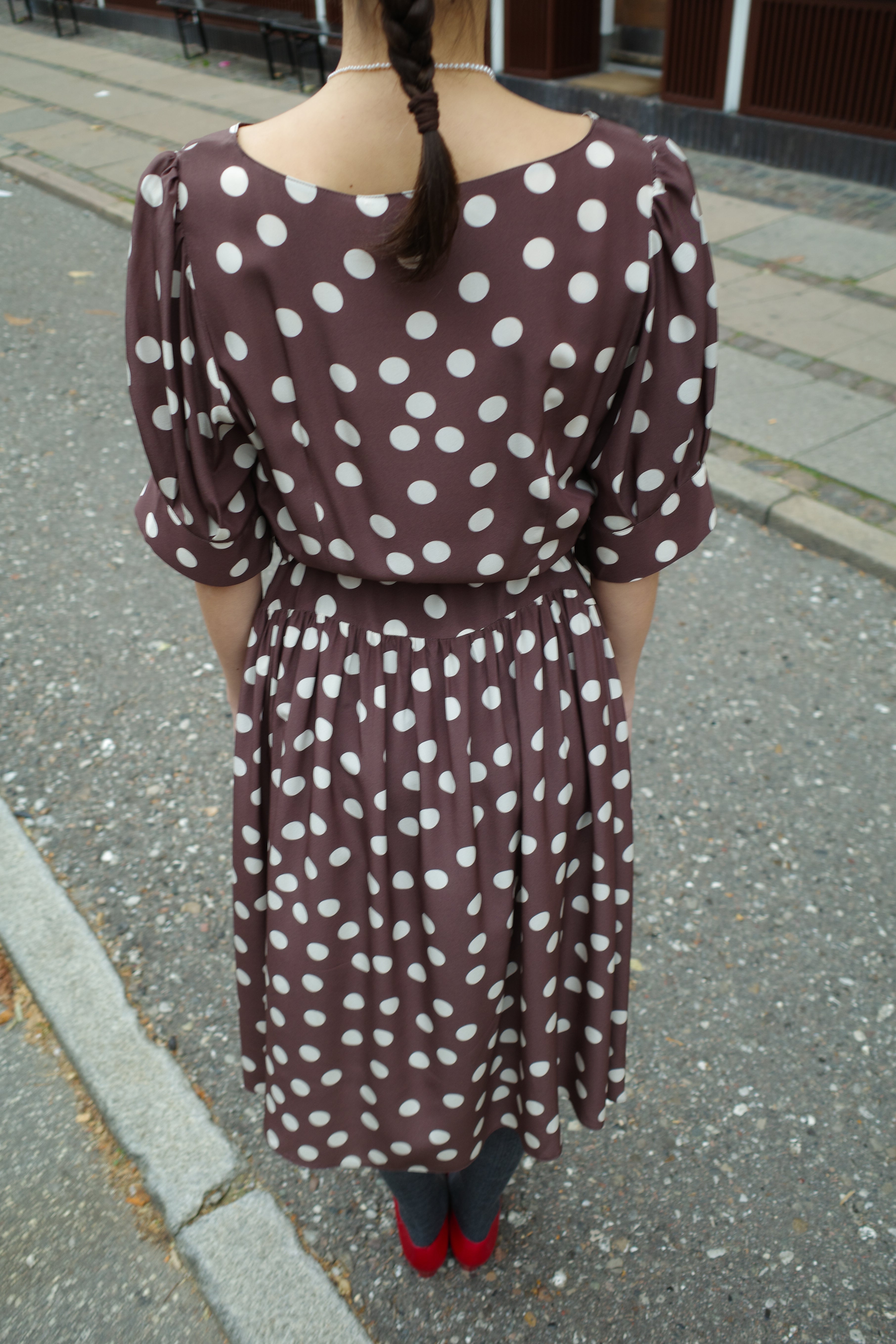 Bjorg dress - Brown w. Cream Dots