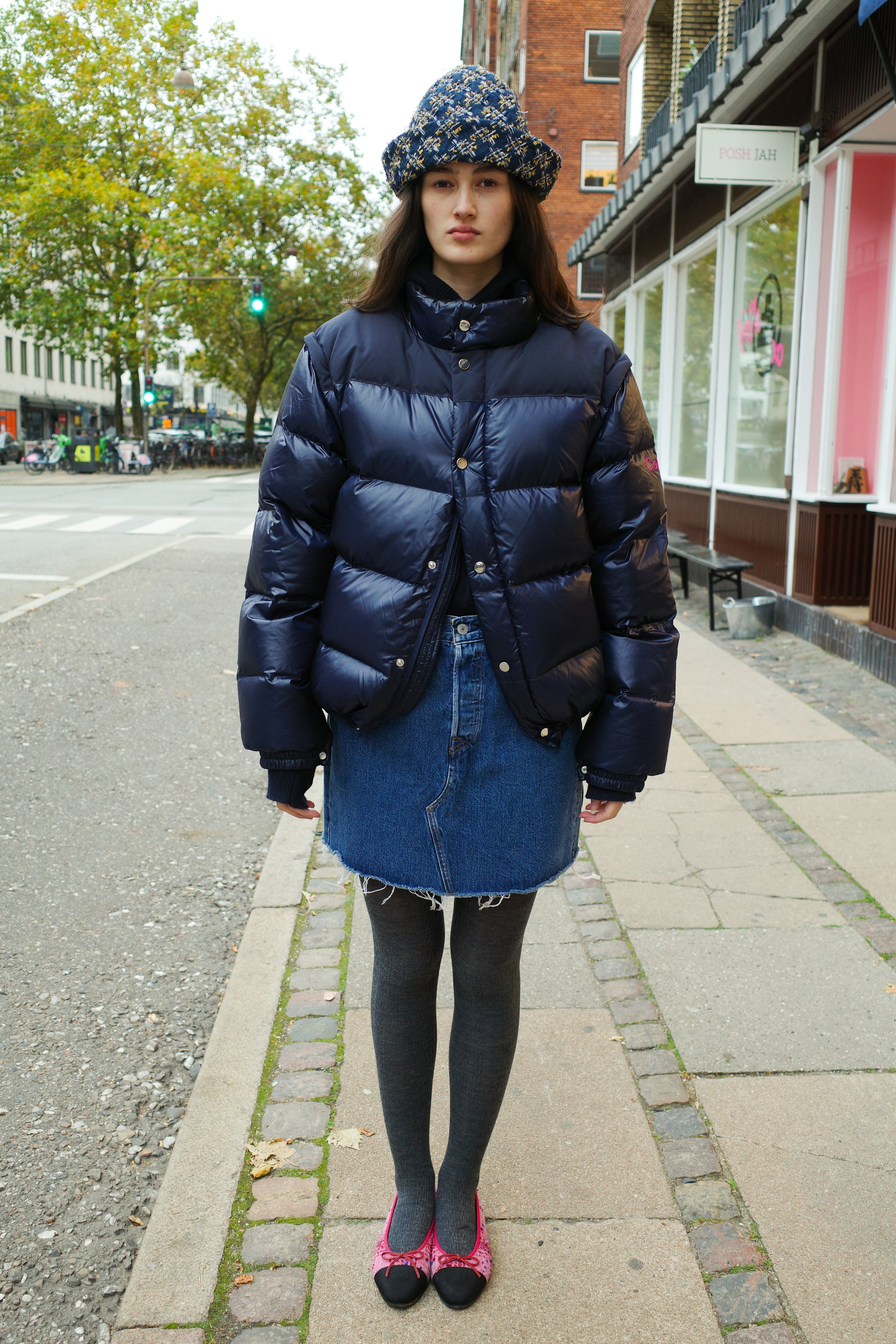 Caro Puffer - Navy