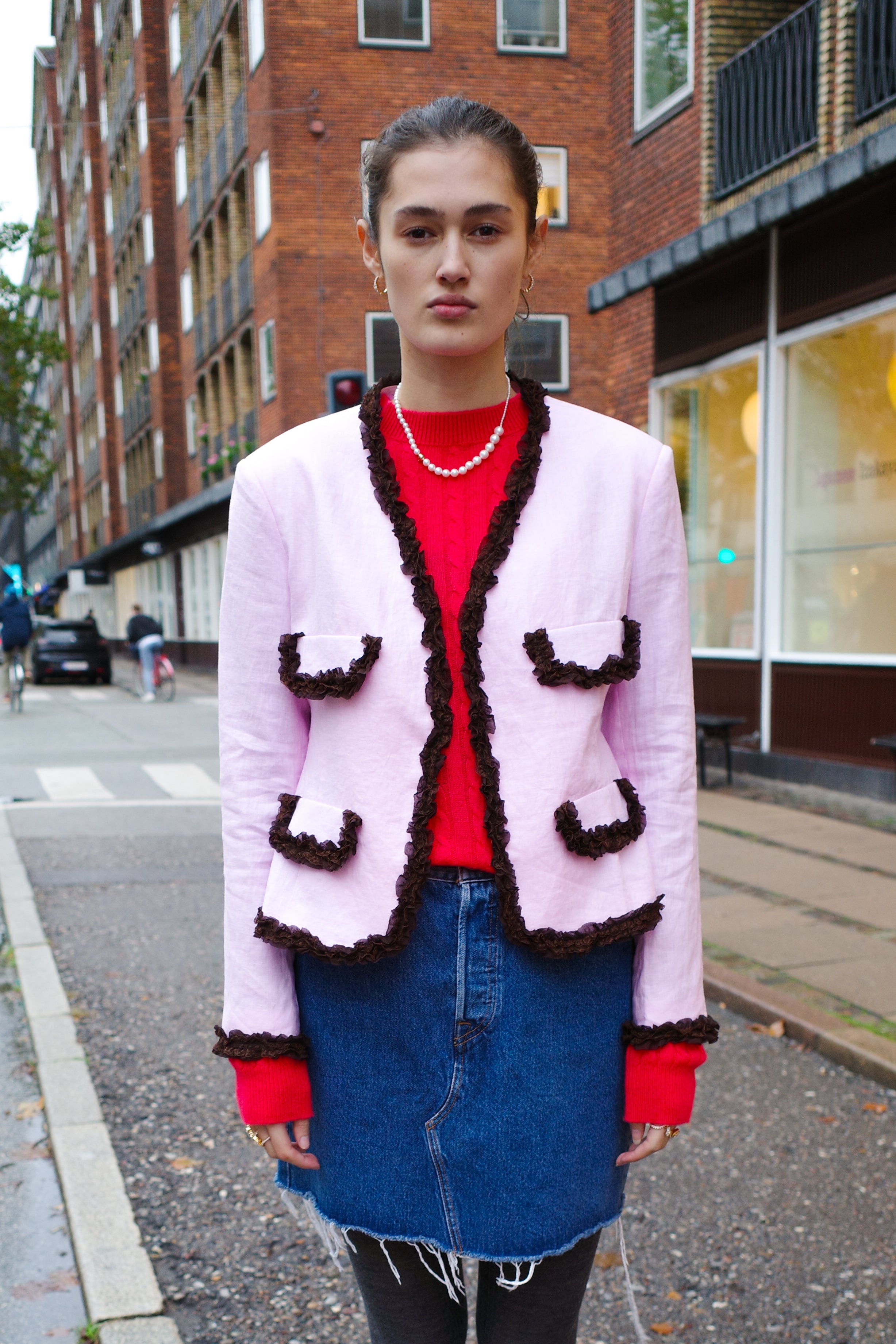 Tusnelda Jacket  - Pale Pink w. Brown ruffle